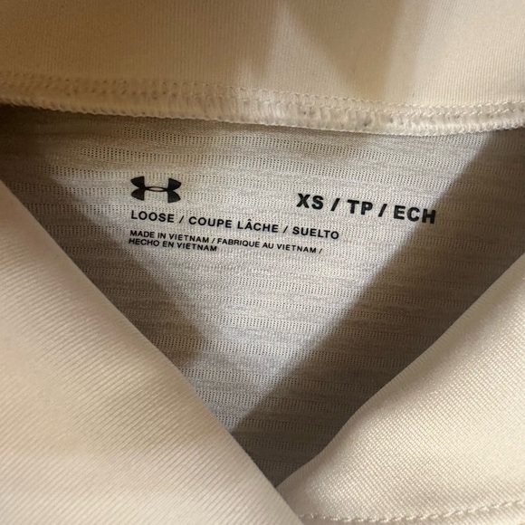 Under Armour top. Size XS - Picture 3 of 3